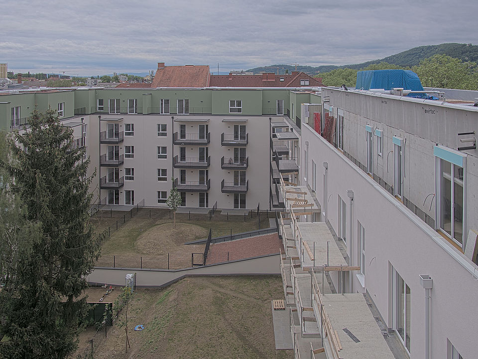 Livebild Baukamera 1 - Webcam 'Gesamtansicht nach Süden' - Baustelle Neubau Wohnanlage Janzgasse 20, 8020 Graz-Eggenberg (ca. 5 Minuteninterval)