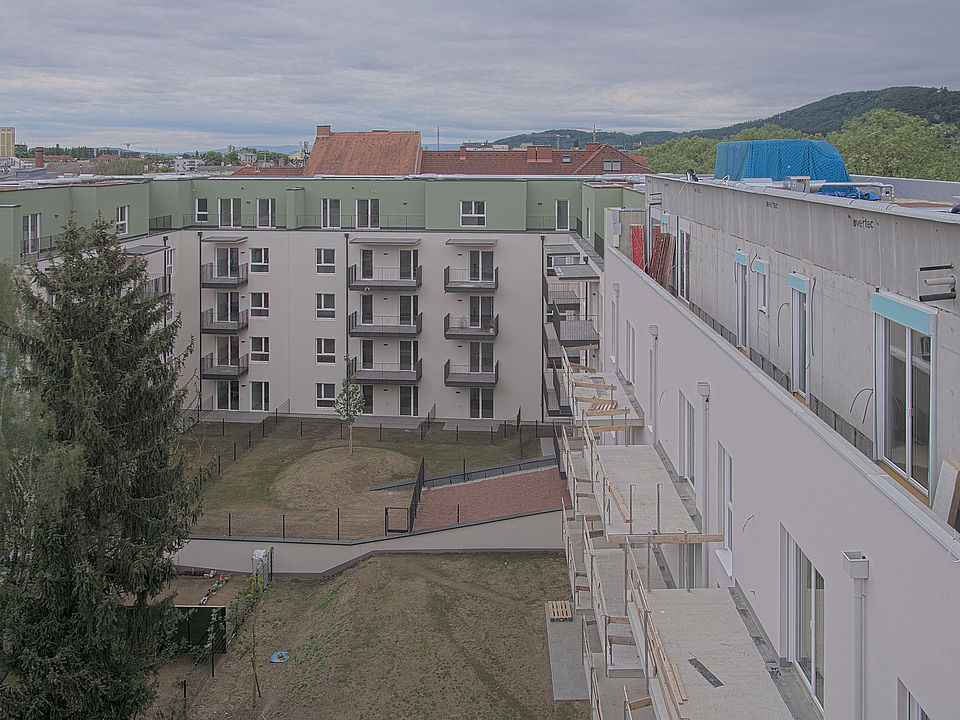 Livebild Baukamera 1 - Webcam 'Gesamtansicht nach Süden' - Baustelle Neubau Wohnanlage Janzgasse 20, 8020 Graz-Eggenberg (ca. 5 Minuteninterval)